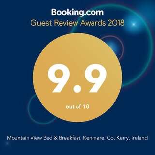 Отели типа «постель и завтрак» Mountain View Bed & Breakfast, Kenmare, Co. Kerry, Ireland Кенмэр Двухместный номер Делюкс с 1 кроватью или 2 отдельными кроватями, вид на горы-1